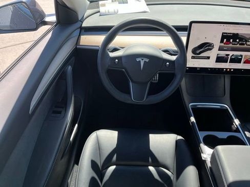 Used 2023 Tesla Model 3 Performance image 11