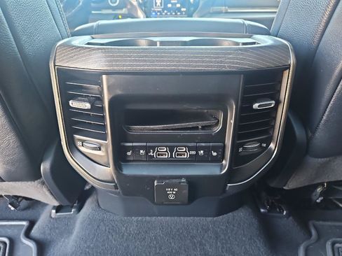 Used 2019 RAM 1500 Limited AWD/4WD image 28