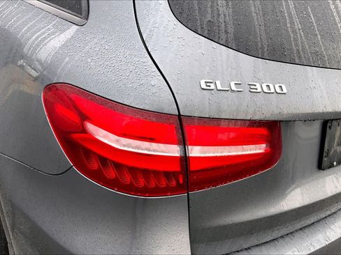 Certified 2019 Mercedes-Benz GLC 300 image 28