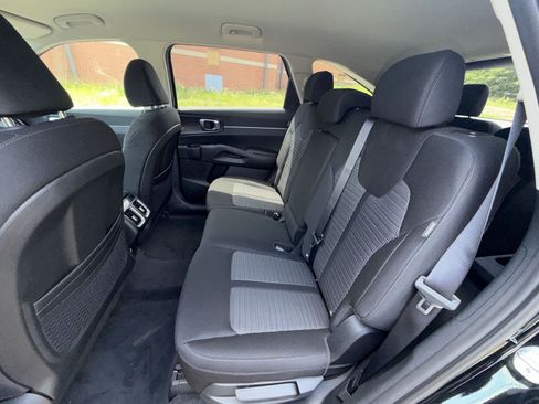 New 2026 Kia Sorento LX FWD image 27