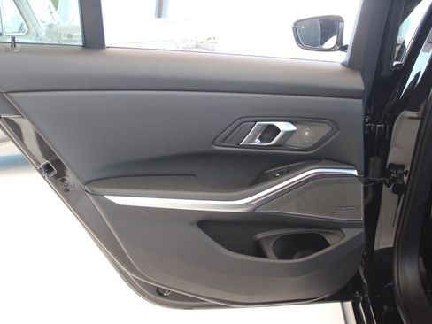 Used 2026 BMW 330i xDrive 330i xDrive w/ M Sport Package image 31