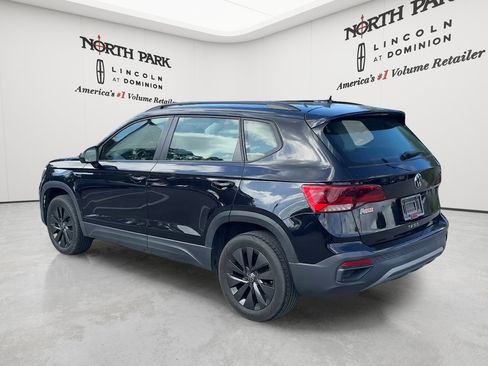 Used 2024 Volkswagen Taos S FWD image 3
