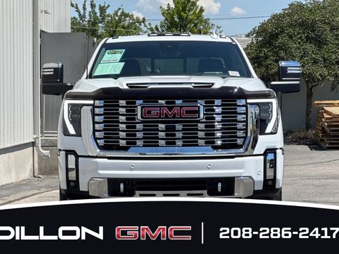 Used 2025 GMC Sierra 2500 Denali w/ Max Trailering Package AWD/4WD image 9