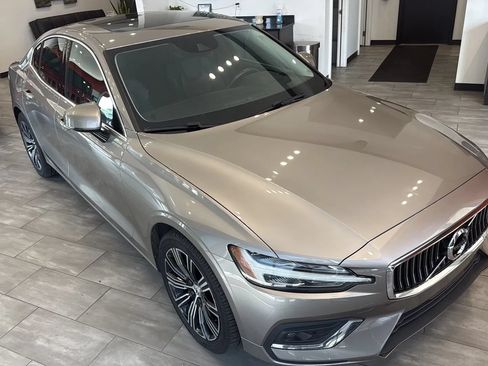 Used 2020 Volvo S60 T5 Inscription FWD image 9