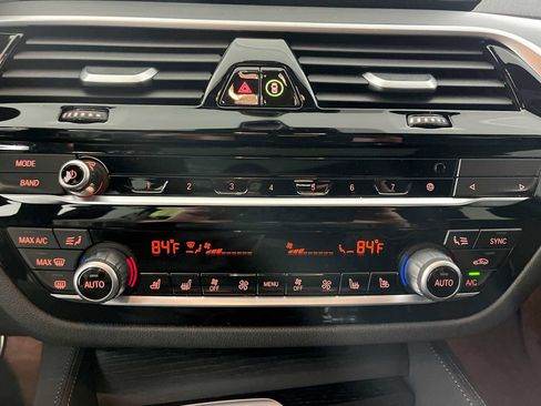 Used 2023 BMW 530e xDrive w/ Executive Package image 18