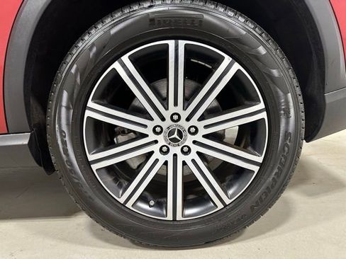 Certified 2024 Mercedes-Benz GLE 450 4MATIC image 22