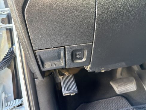 Used 2022 RAM 2500 Laramie image 23