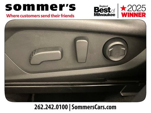 Used 2025 Subaru Forester Limited w/ Popular Package #2 AWD/4WD image 10