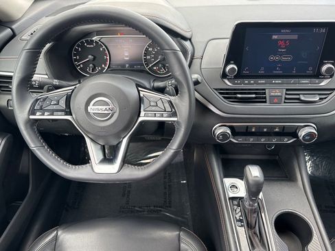 Used 2021 Nissan Altima 2.5 SR image 15