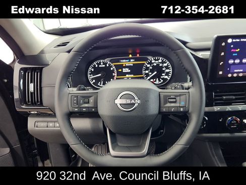 New 2026 Nissan Pathfinder SV image 25