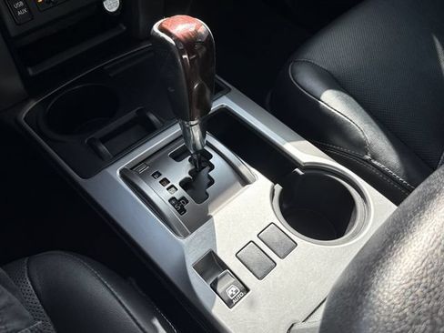 Used 2017 Toyota 4Runner Limited RWD image 28