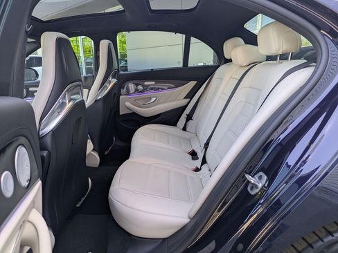 Used 2019 Mercedes-Benz E 63 AMG S image 28