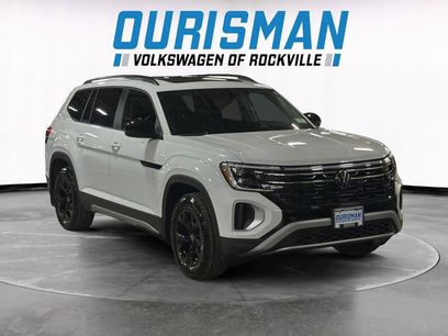 Used 2025 Volkswagen Atlas Peak Edition SE