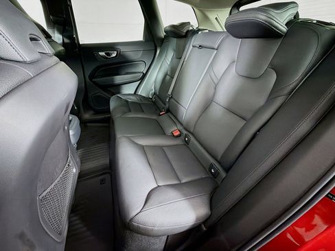 Used 2024 Volvo XC60 B5 Plus w/ Climate Package image 24