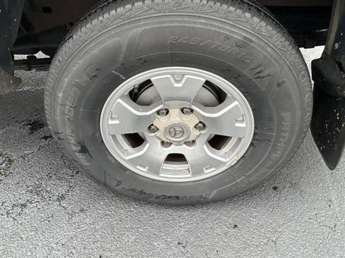 Used 2008 Toyota Tacoma PreRunner image 28