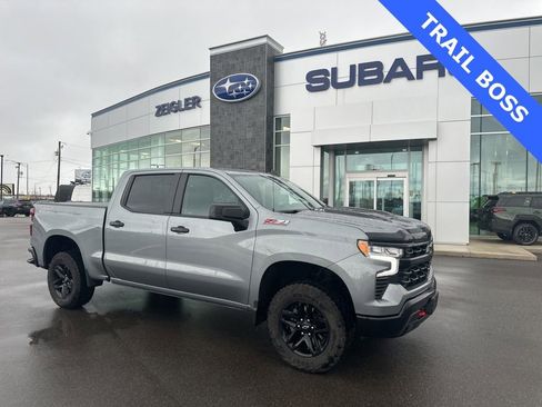 Used 2023 Chevrolet Silverado 1500 LT Trail Boss w/ Convenience Package II AWD/4WD image 1