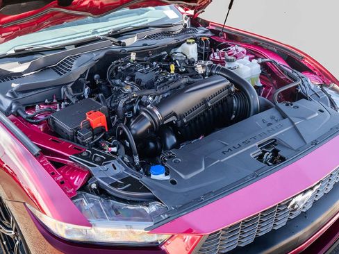 Used 2025 Ford Mustang Coupe RWD image 20