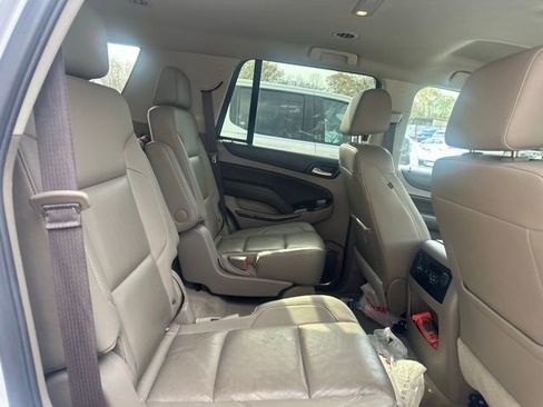 Used 2018 Chevrolet Tahoe LT image 8