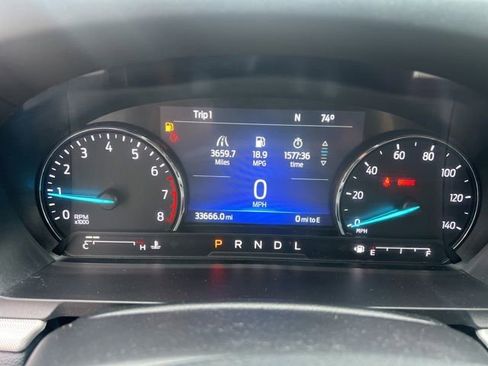 Used 2023 Ford Explorer XLT w/ Equipment Group 202A AWD/4WD image 26