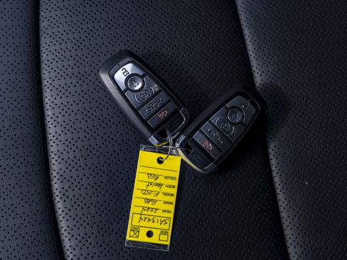 Used 2024 Ford F150 Lariat w/ Equipment Group 502A High image 48