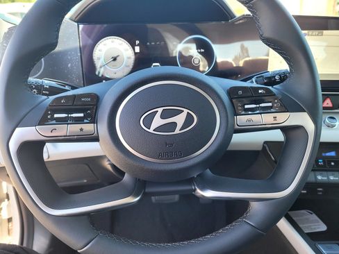 New 2026 Hyundai Elantra Limited FWD image 20