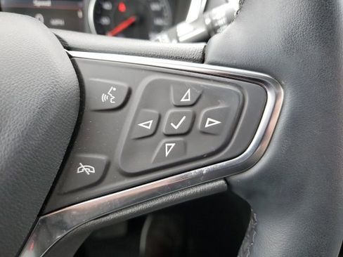 Used 2024 Chevrolet Equinox LT image 19