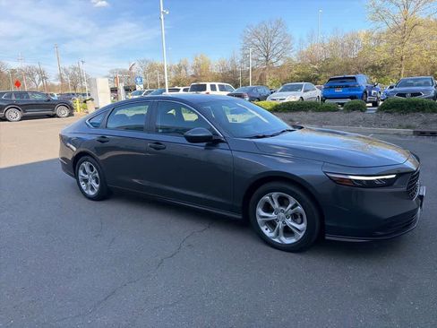 Used 2023 Honda Accord LX image 13