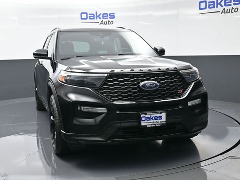 Used 2022 Ford Explorer ST w/ Equipment Group 401A image 3