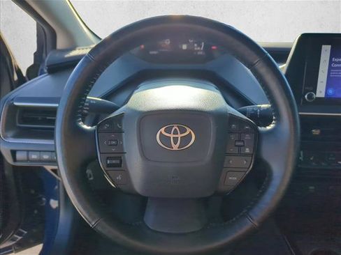 Used 2024 Toyota Prius XLE FWD image 15