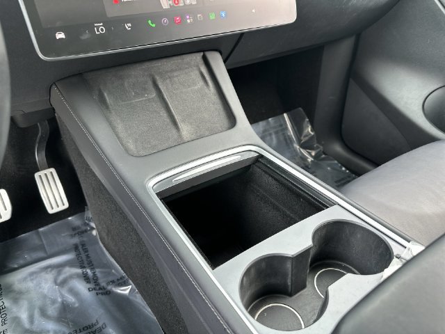 Used 2022 Tesla Model Y Performance AWD/4WD image 21