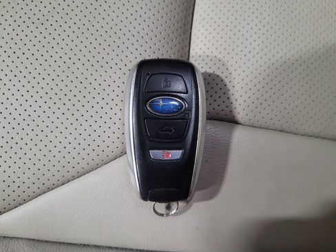 Used 2019 Subaru Impreza 2.0i Limited image 32