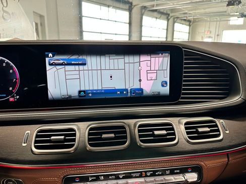 Used 2026 Mercedes-Benz GLE 53 AMG 4MATIC image 9