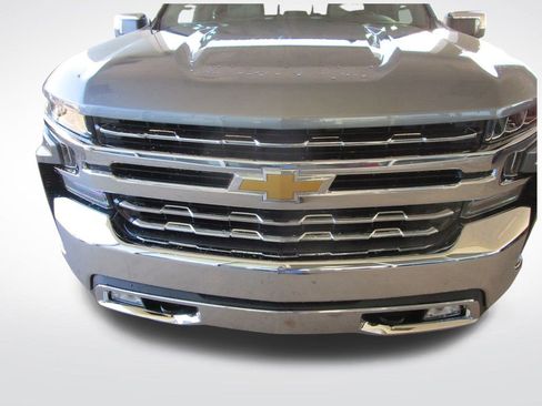 Used 2019 Chevrolet Silverado 1500 LTZ image 20