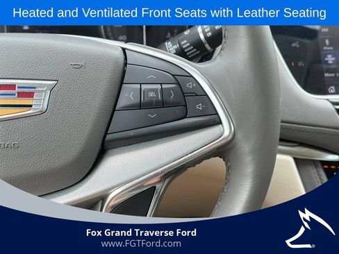Used 2022 Cadillac XT5 Premium Luxury w/ Technology Package FWD image 21