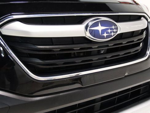 Used 2021 Subaru Outback Touring AWD/4WD image 25