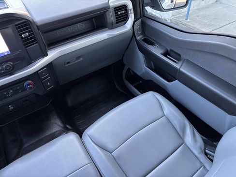 Used 2023 Ford F150 XL RWD image 21