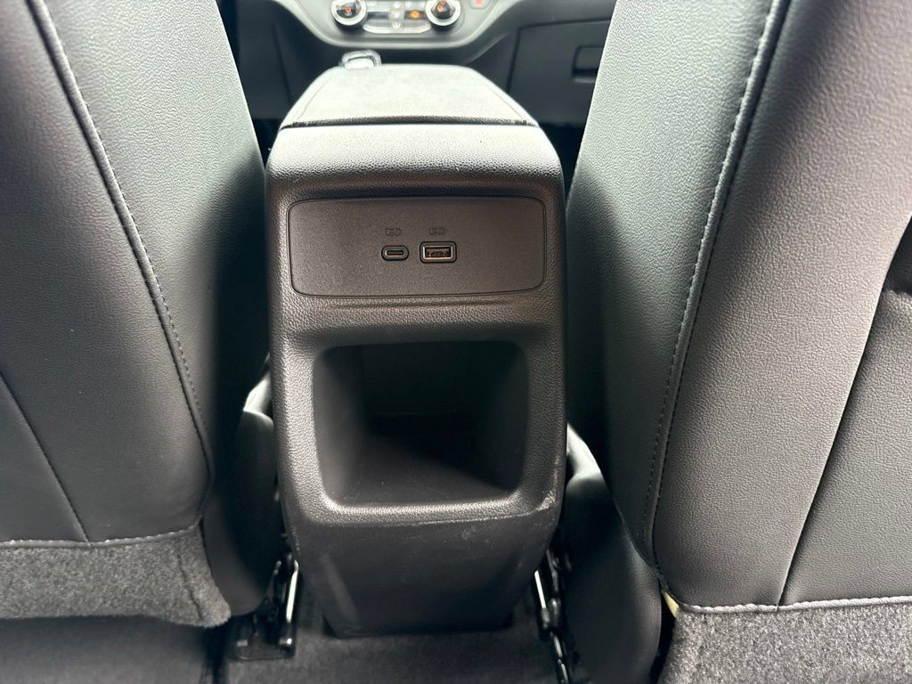 Used 2025 Buick Envista Preferred FWD image 27