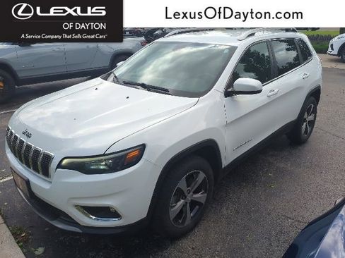 Used 2019 Jeep Cherokee Limited AWD/4WD image 1