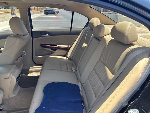 Used 2010 Honda Accord EX-L image 6