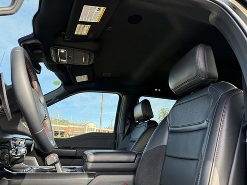 Used 2025 Ford F150 Raptor image 26