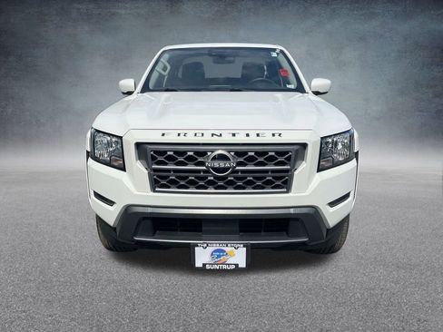 Used 2022 Nissan Frontier SV image 19