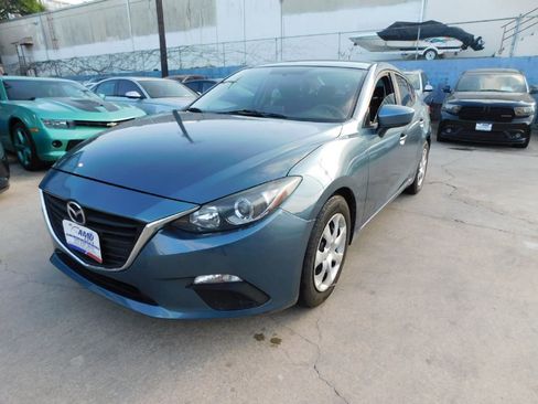Used 2015 MAZDA MAZDA3 i Sport image 3