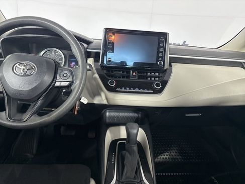 Used 2020 Toyota Corolla LE FWD image 20
