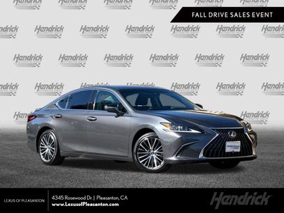 Certified 2025 Lexus ES 300h w/ Premium Package