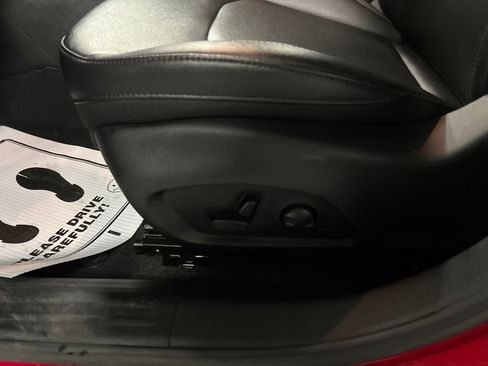 Used 2024 Jeep Compass Limited image 13