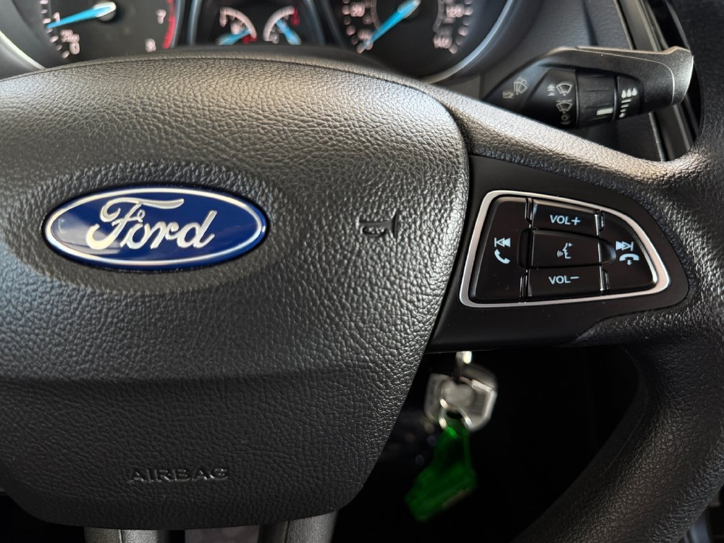 Used 2018 Ford Focus SE FWD image 29