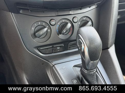 Used 2013 Ford Focus S FWD image 22