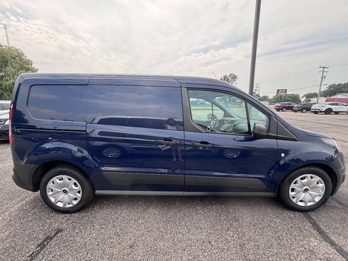Used 2015 Ford Transit Connect XL FWD image 3