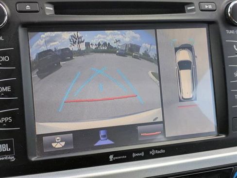 Used 2019 Toyota Highlander Limited Platinum image 13