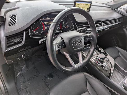 Used 2019 Audi Q7 3.0T Premium w/ Convenience Package AWD/4WD image 8